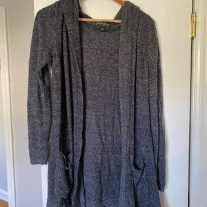 Barefoot dreams hooded cardigan dark grey w/pocket